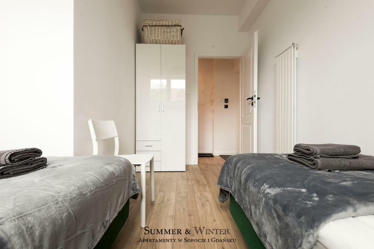 Family Luxury Green Apartment 1-6, 2 Sypialnie I Studio, 52 M2 Gdansk Exterior photo