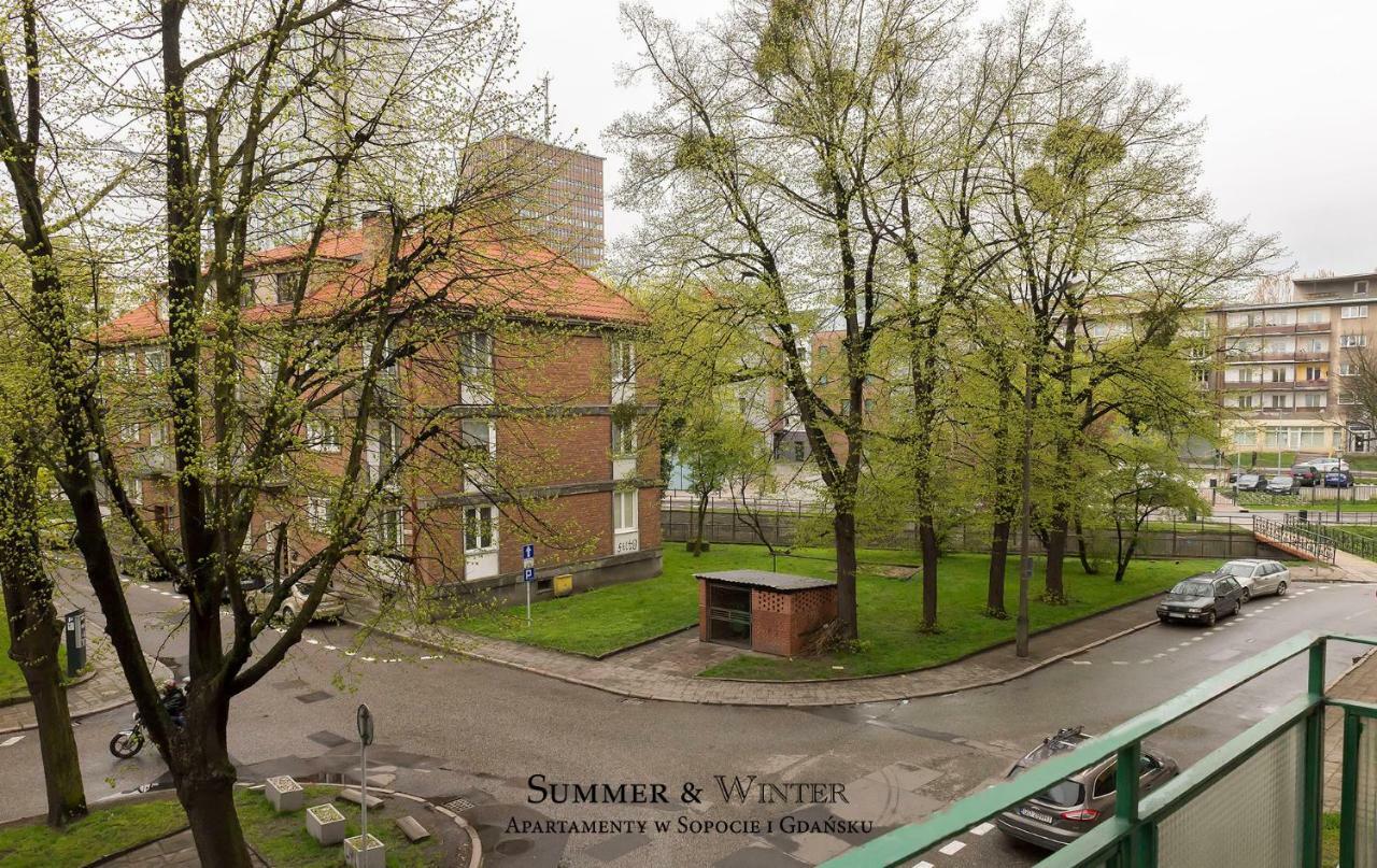 Family Luxury Green Apartment 1-6, 2 Sypialnie I Studio, 52 M2 Gdansk Exterior photo